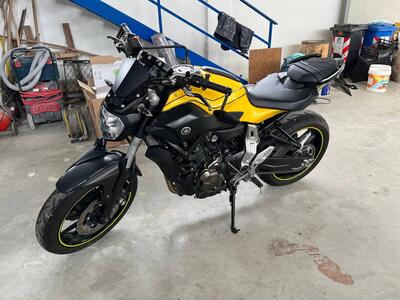 Yamaha MT-07 (2014 - 16) usata