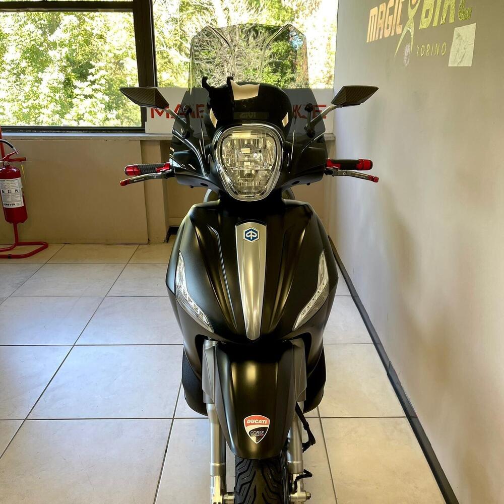 Piaggio Beverly 350 ABS (2016 - 20) (4)