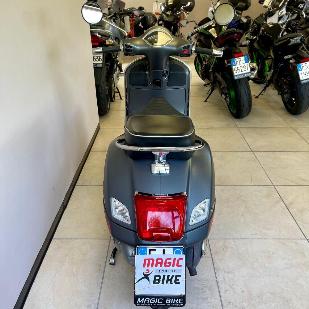 Vespa GTS 300 Super (2017 - 18) (7)