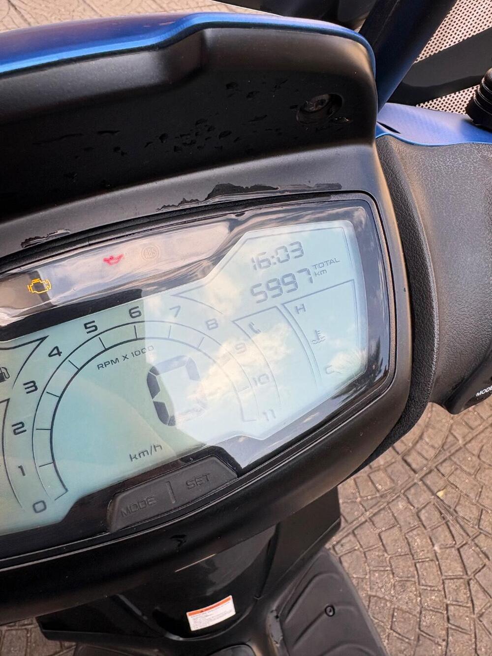 Piaggio Medley 125 S ABS (2021 - 24) (6)