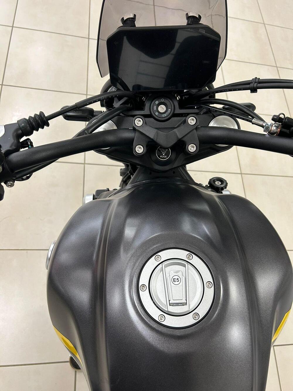 Voge Trofeo 500AC (2022 - 26) (6)