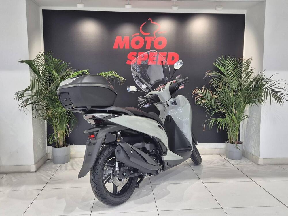 Honda SH 350i Sport (2025 - 26) (2)