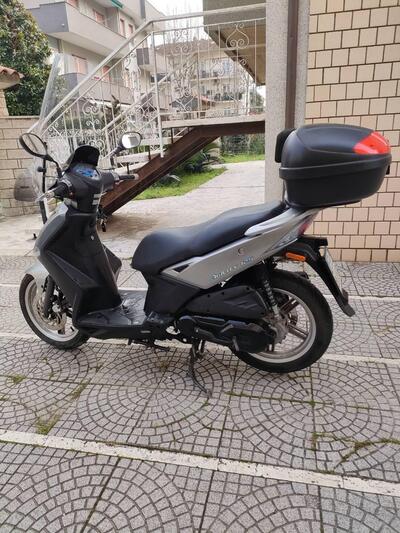 Kymco Agility 150 R16 usata
