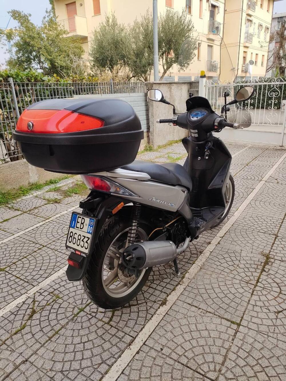 Kymco Agility 150 R16 (3)
