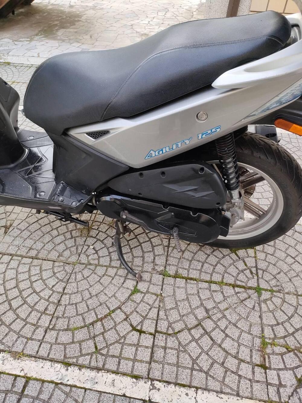 Kymco Agility 150 R16 (15)