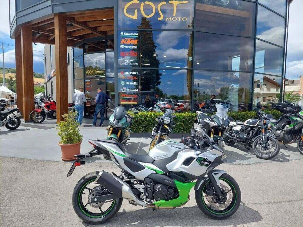 Kawasaki Ninja 7 Hybrid (2024 - 25)