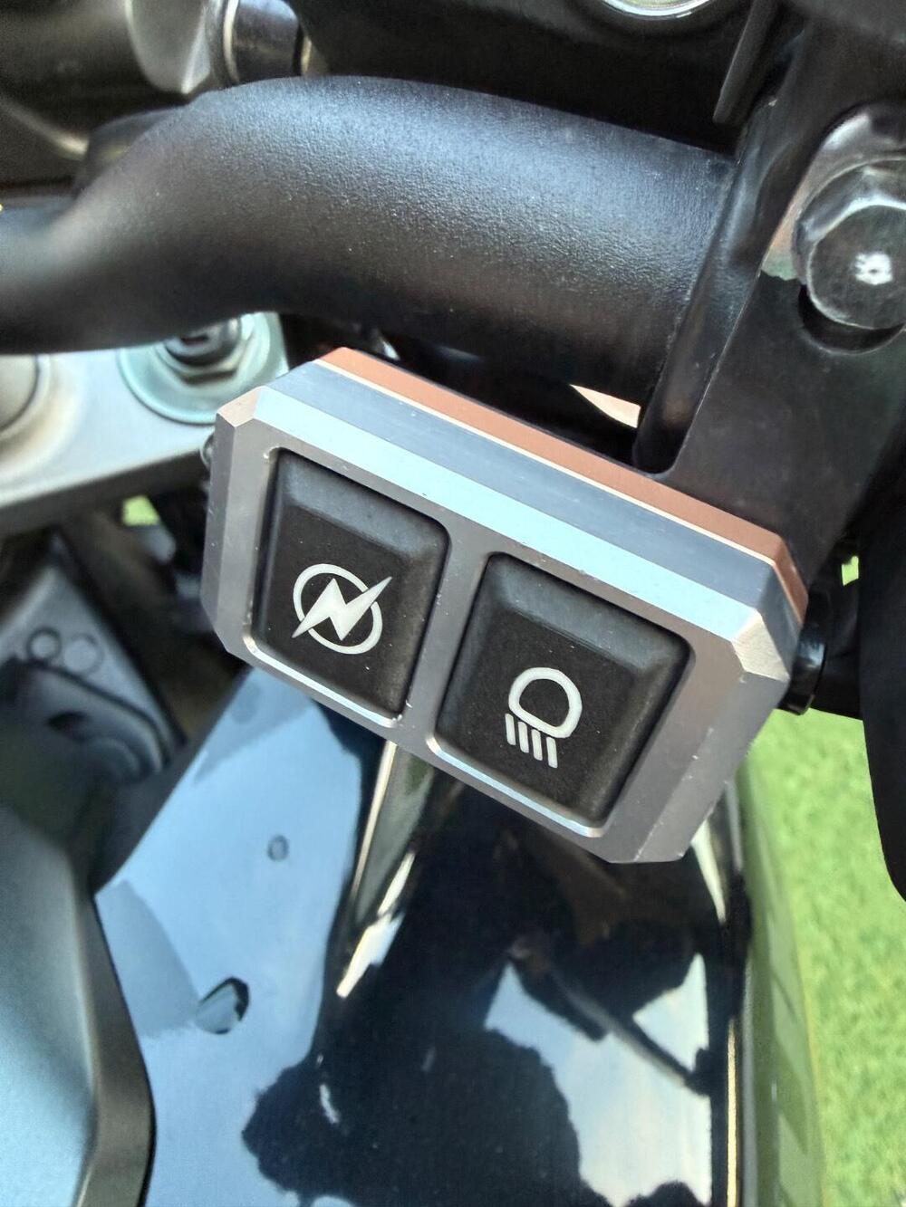 Suzuki V-Strom 1050XT (2020 - 23) (18)