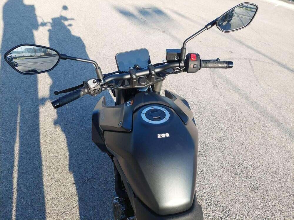 Suzuki GSX-8S (2025 - 26) (7)