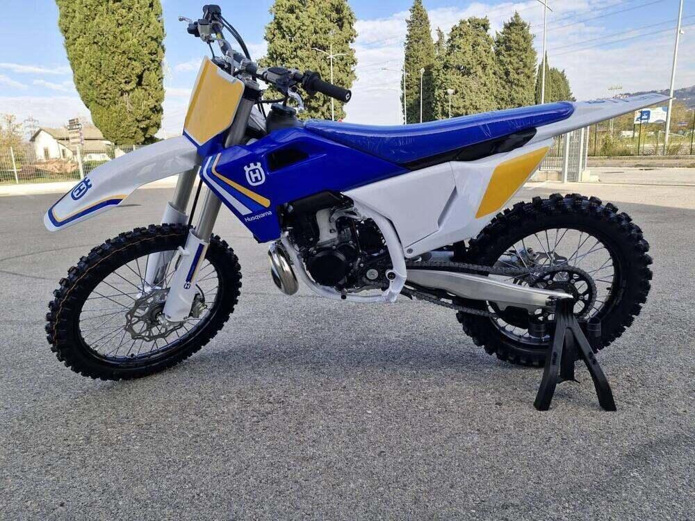 Husqvarna TC 300 (2025) (5)