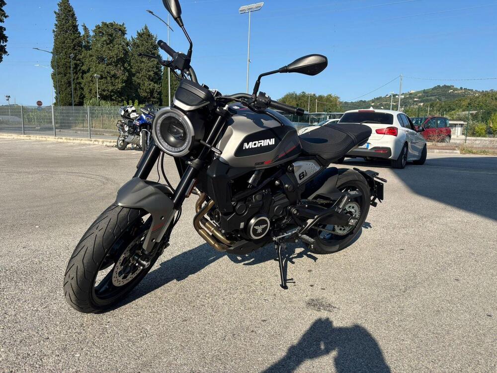 Moto Morini SEIEMMEZZO STR (2022 - 26) (3)