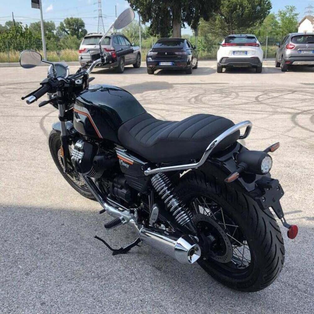 Moto Guzzi V7 Special (2025 - 26) (5)