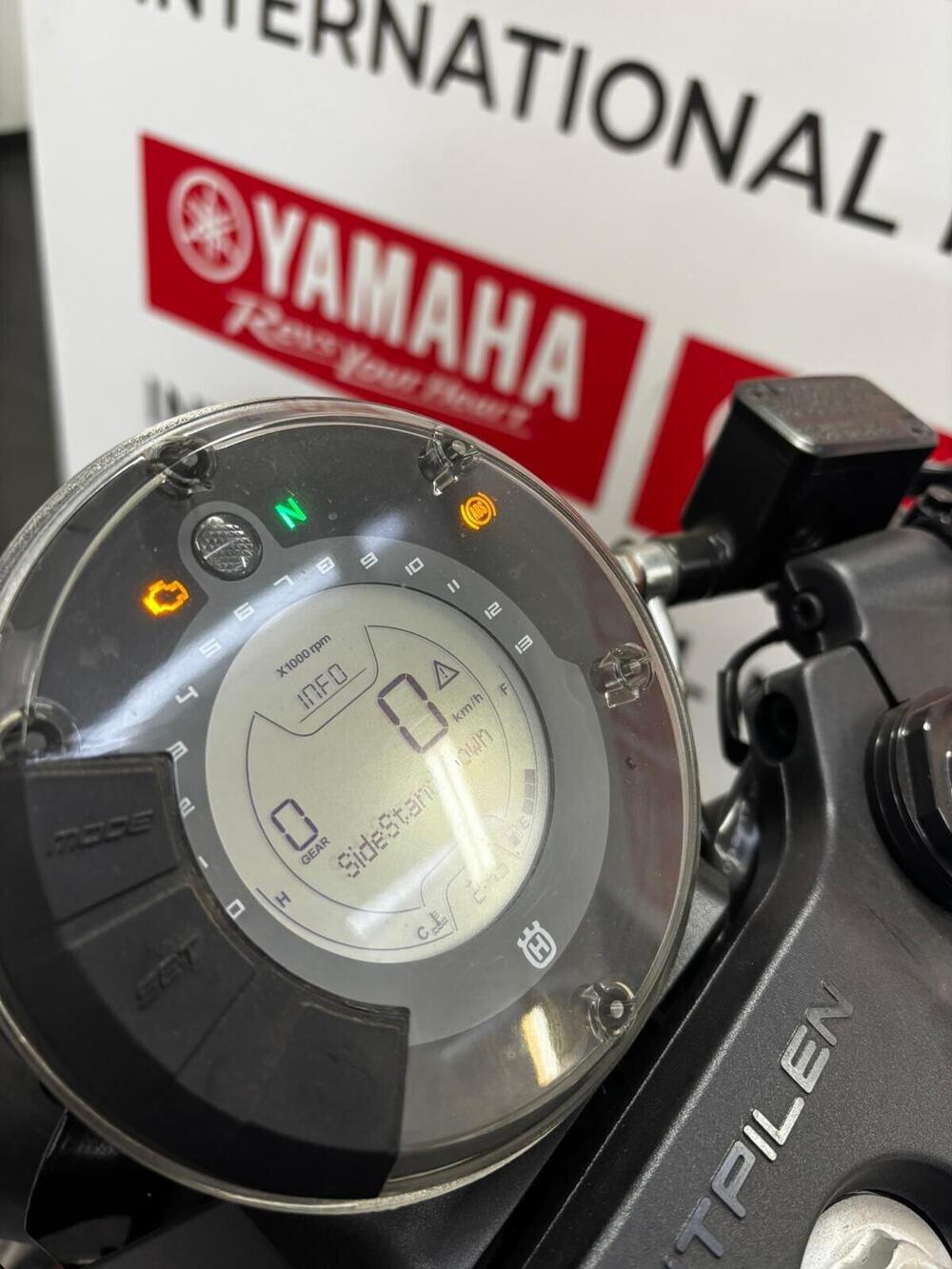 Husqvarna Vitpilen 401 (2024 - 26) (6)