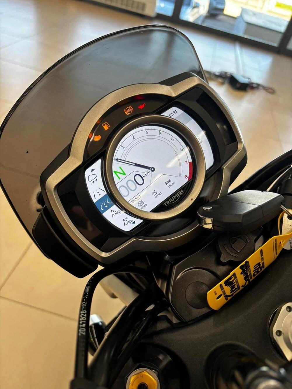 Triumph Scrambler 1200 XC (2019 - 20) (8)