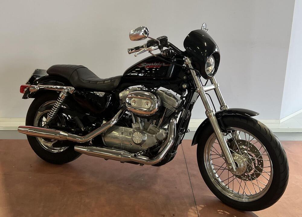 Harley-Davidson 883 Low (2006 - 07) - XL 883L (2)