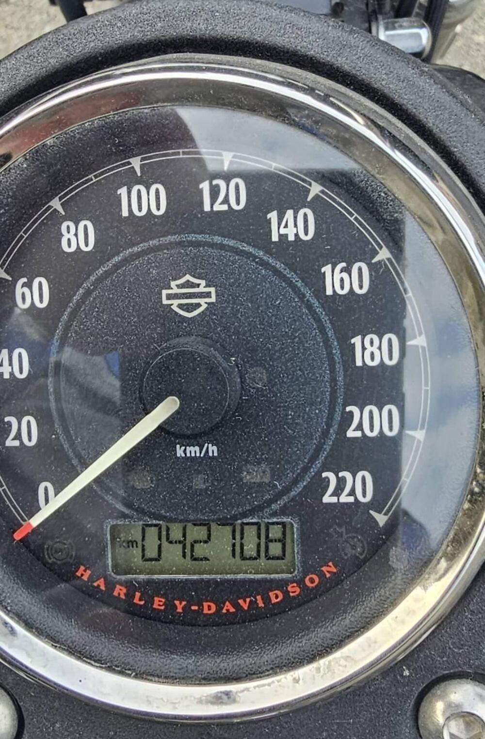 Harley-Davidson 1584 Street Bob (2008 - 15) - FXDB (9)