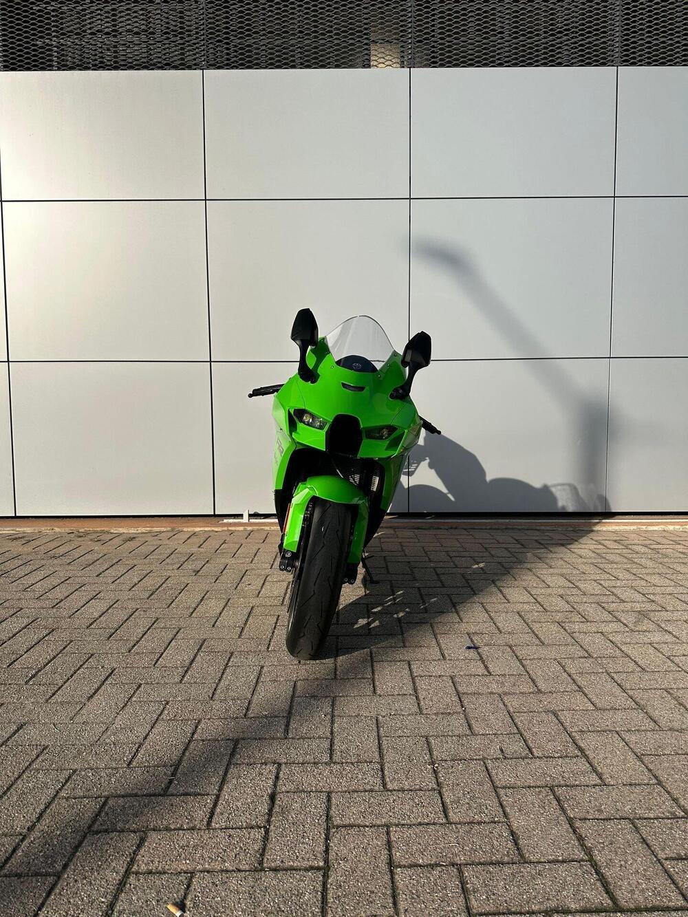 Kawasaki Ninja 1000 ZX-10RR (2021 - 23) (3)