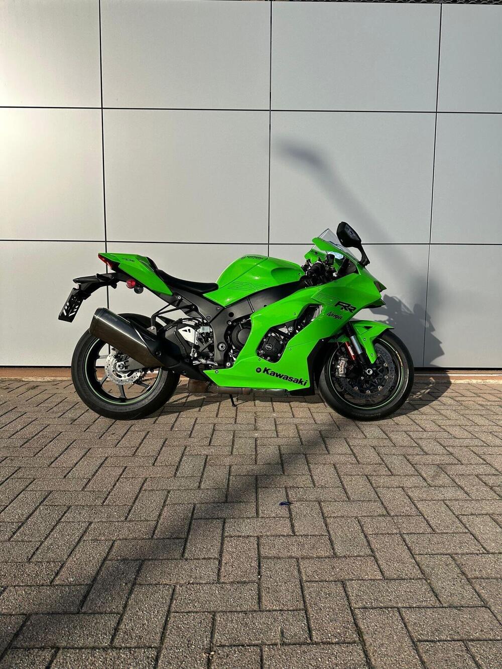Kawasaki Ninja 1000 ZX-10RR (2021 - 23) (4)