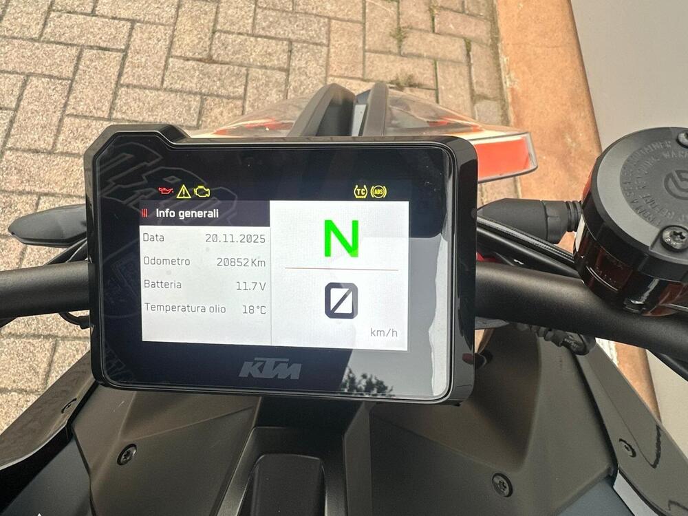 KTM 1290 Super Duke R EVO (2022 - 23) (6)