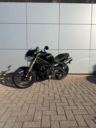 Triumph Street Triple (2007 - 12) usata