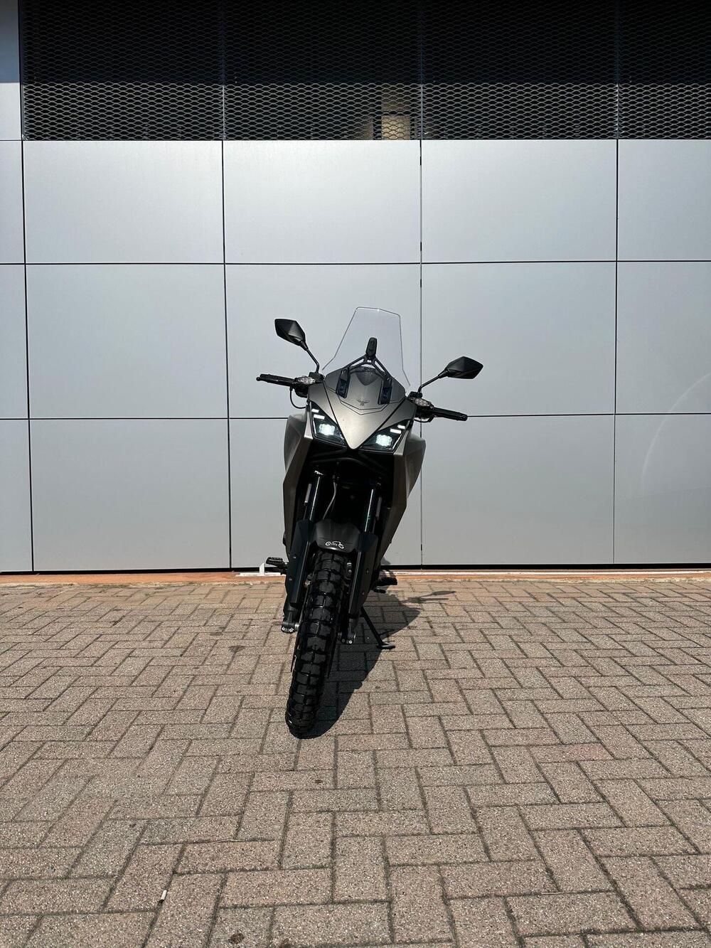 Moto Morini X-Cape 650 (2021 - 26) (3)