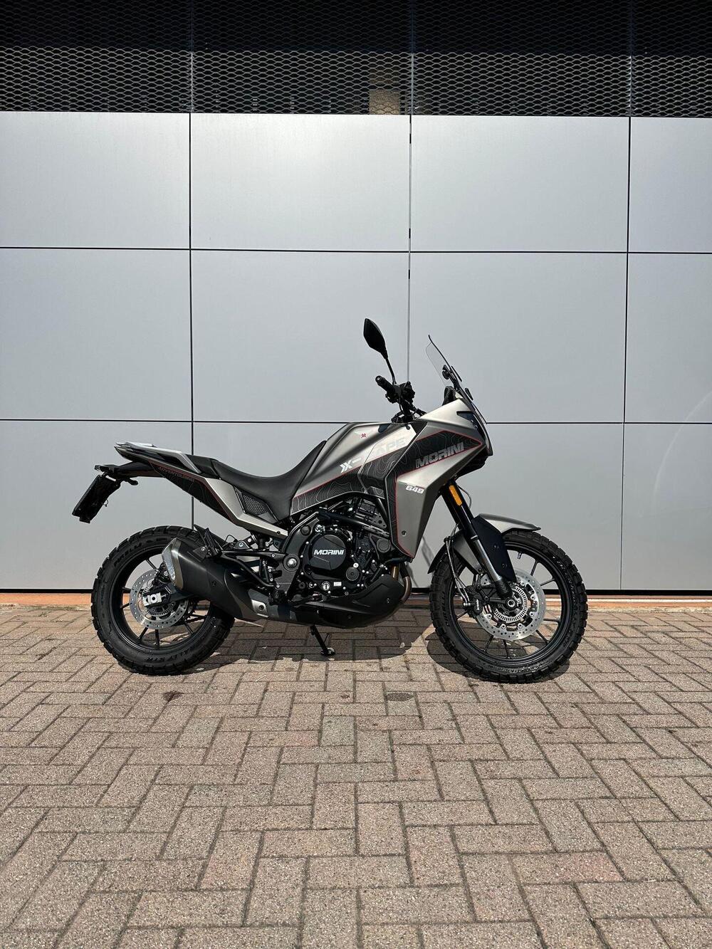 Moto Morini X-Cape 650 (2021 - 26) (4)