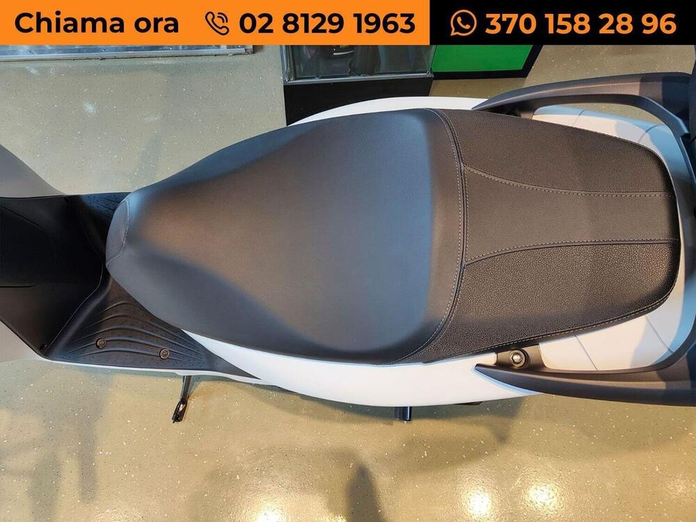 Honda SH 125i (2024 - 25) (7)