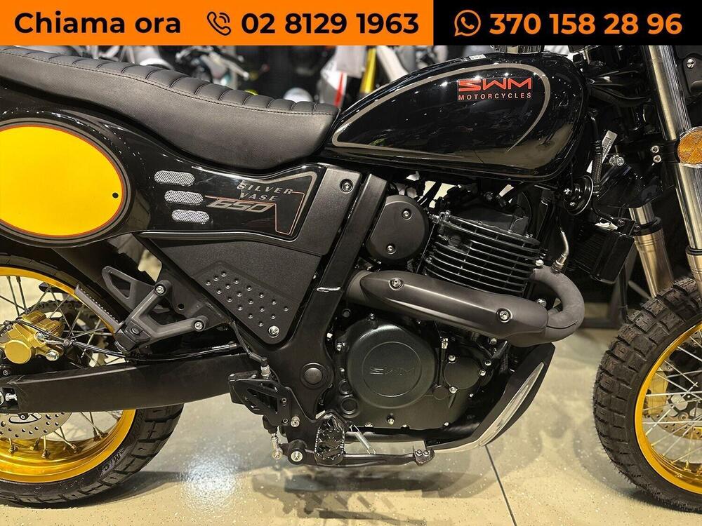 Swm Silver Vase 650 (2025 - 26) (5)