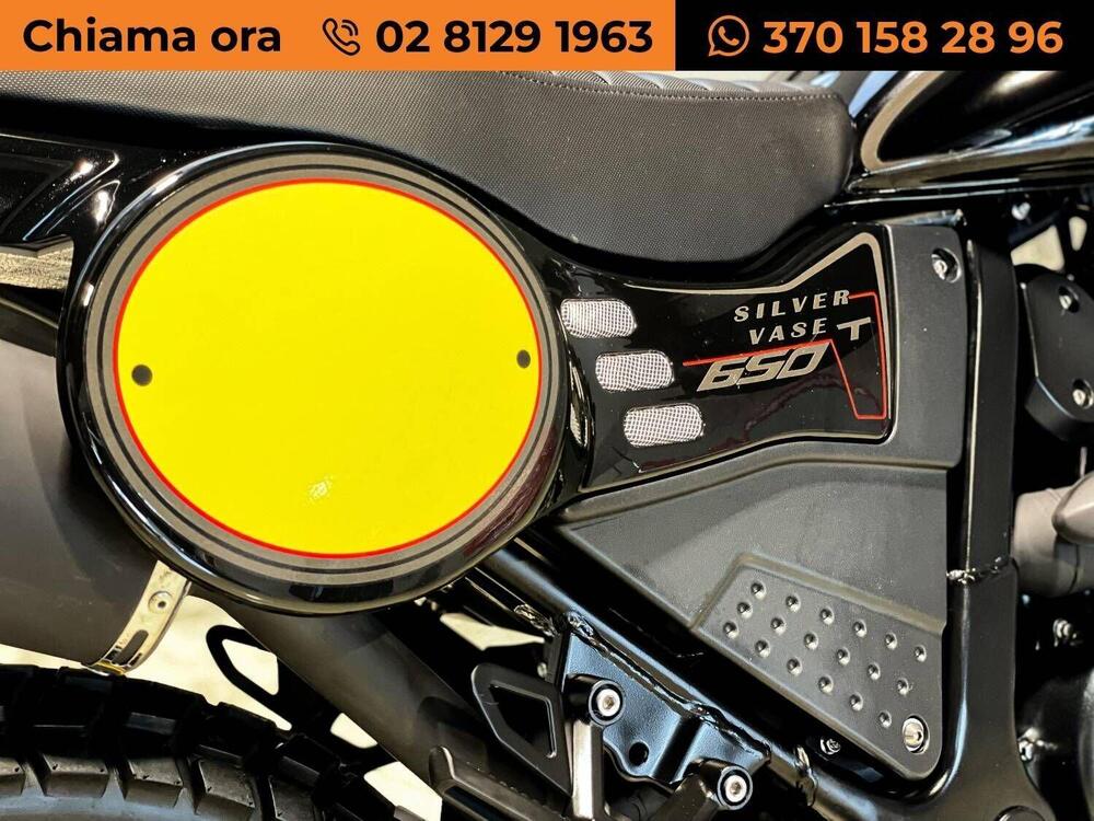 Swm Silver Vase 650 T (2025 - 26) (6)