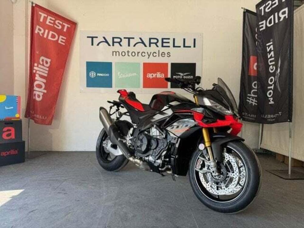Aprilia Tuono V4 Factory (2025 - 26) (3)