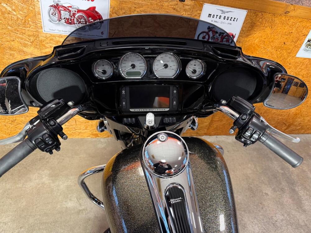 Harley-Davidson 1690 Street Glide Special (2014 - 16) - FLHX (5)