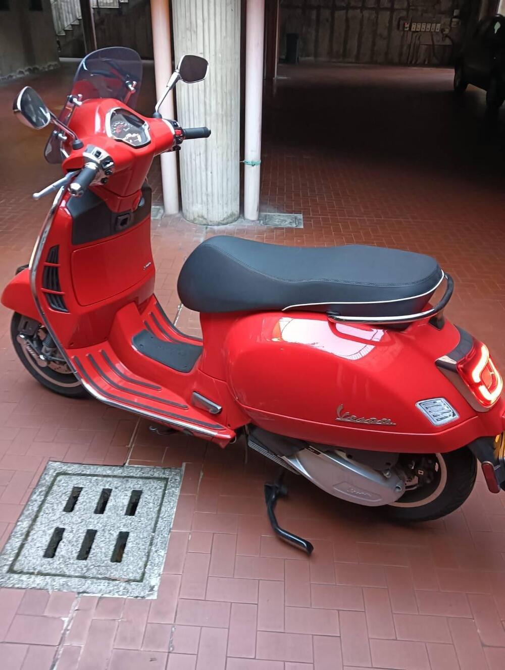 Vespa GTS 300 Super (2023 - 24) (3)