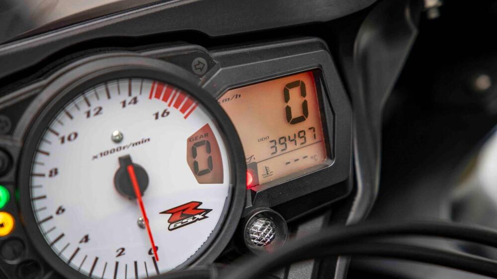 Suzuki GSX R 750 (2006 - 07) (20)