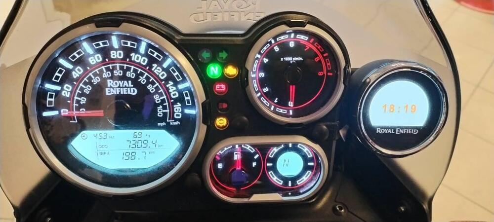 Royal Enfield Himalayan 411 (2021 - 24) (5)