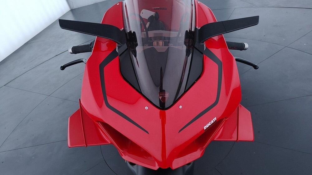 Ducati Panigale V4 S 1100 (2021) (13)