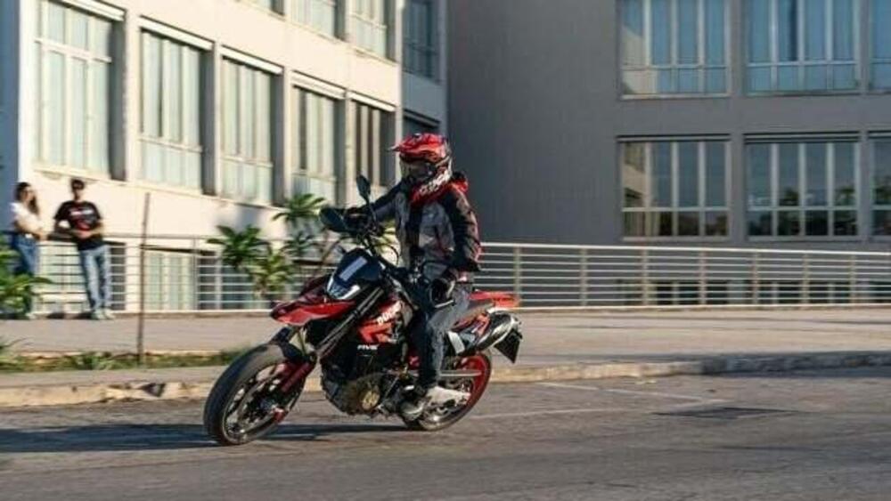 Ducati Hypermotard 698 Mono RVE (2024 - 26) (11)