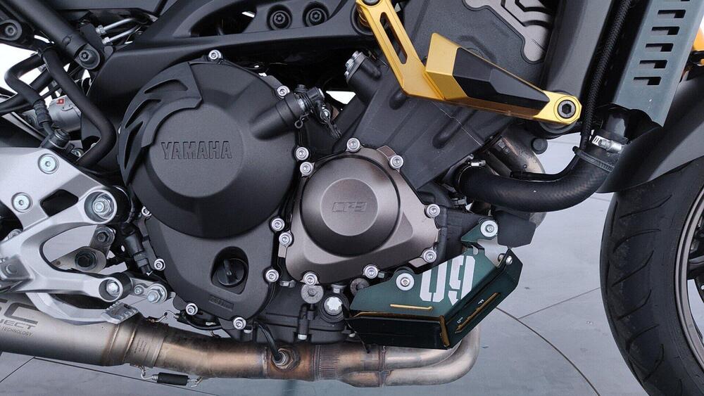 Yamaha MT-09 ABS (2016) (14)