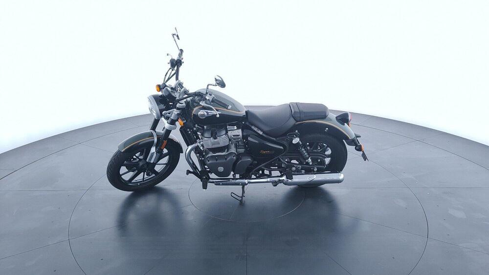 Royal Enfield Super Meteor 650 (2023 - 26) (8)