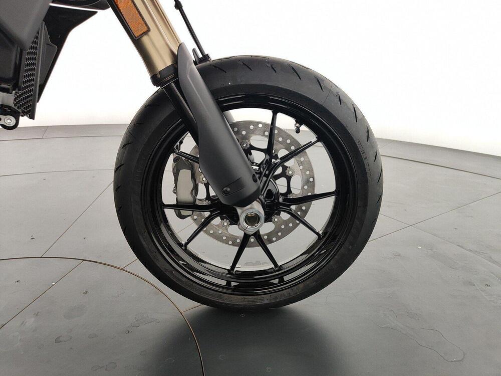 Ducati Hypermotard 698 Mono (2024 - 26) (13)