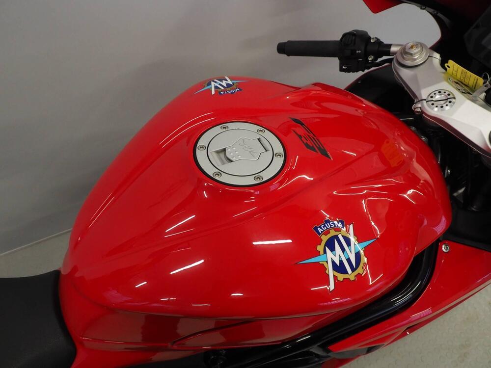 MV Agusta F3 800 R (2023 - 26) (5)