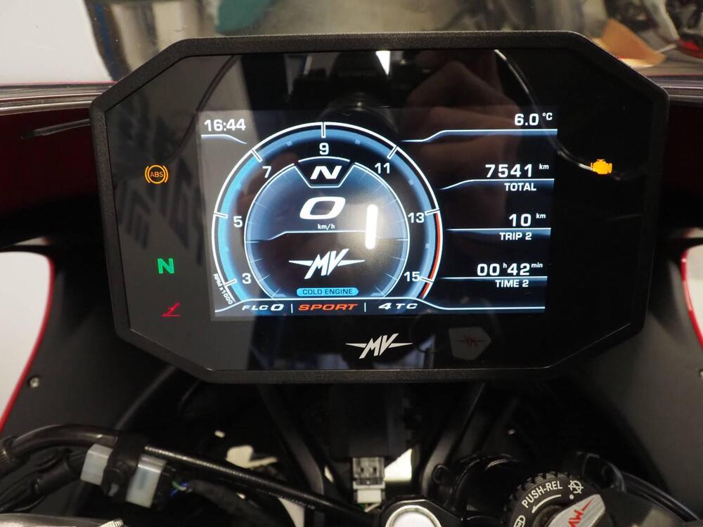 MV Agusta F3 800 R (2023 - 26) (9)