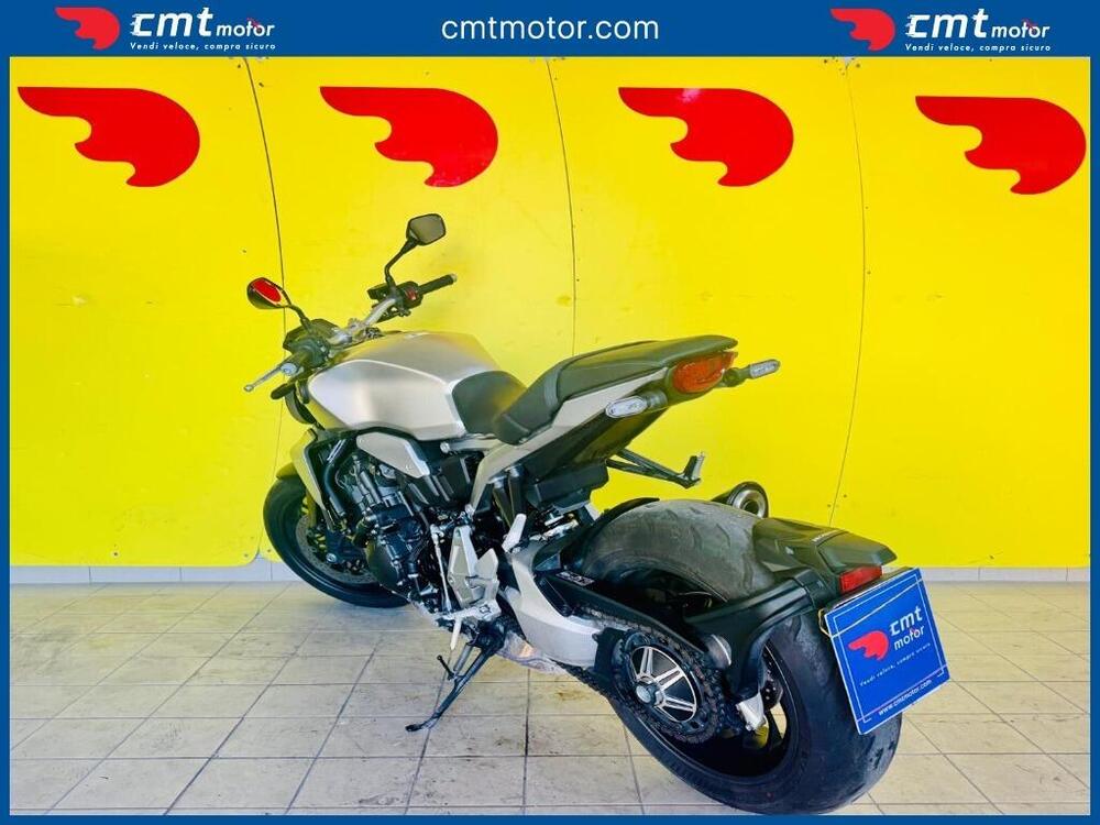 Honda CB 1000 R (2021 - 25) (4)