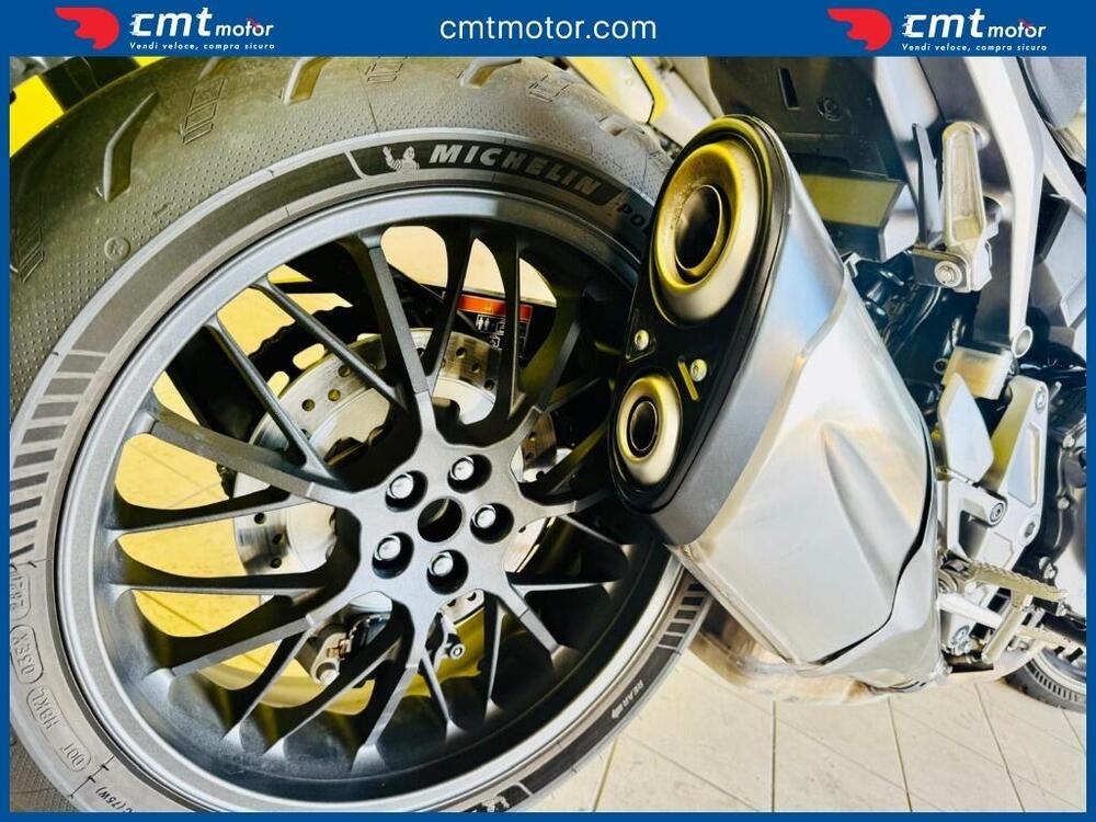 Honda CB 1000 R (2021 - 25) (6)