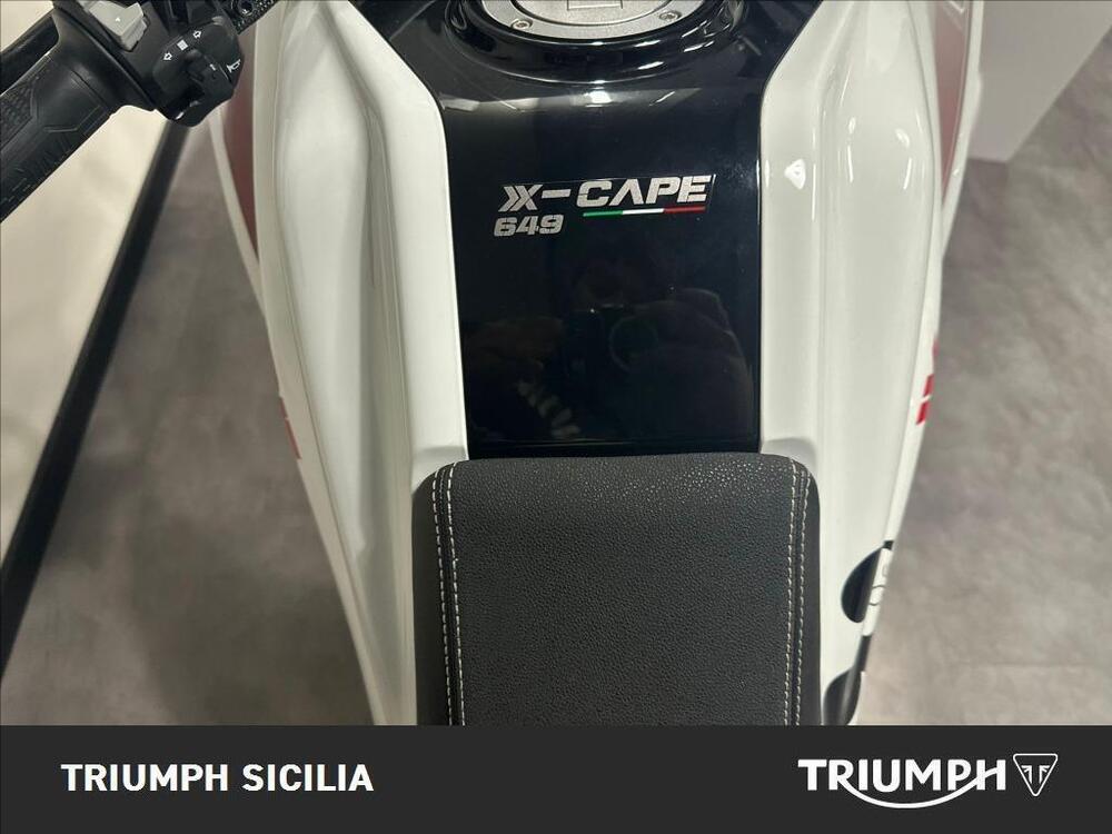 Moto Morini X-Cape 650 (2021 - 26) (9)