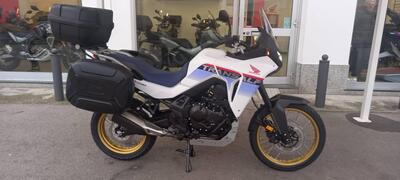 Honda Transalp XL750 (2025) nuova