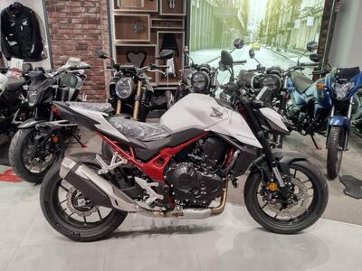 Honda CB 750 Hornet (2025) nuova