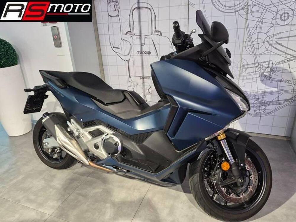 Honda Forza 750 DCT (2021 - 24) (4)