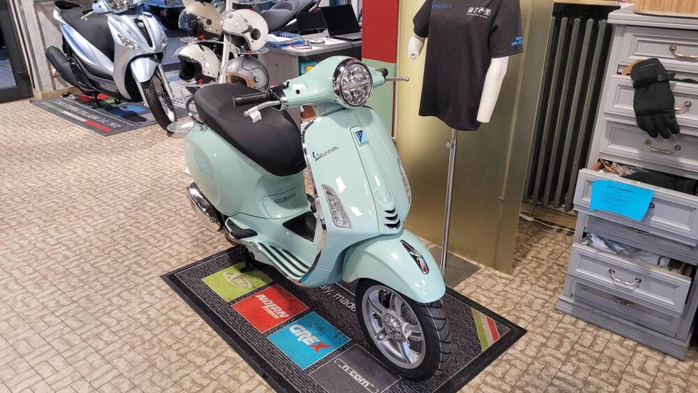 Vespa Primavera 125 (2024 - 25) (2)