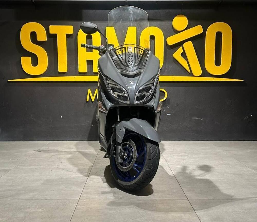 Suzuki Burgman 400 (2022 - 24) (3)