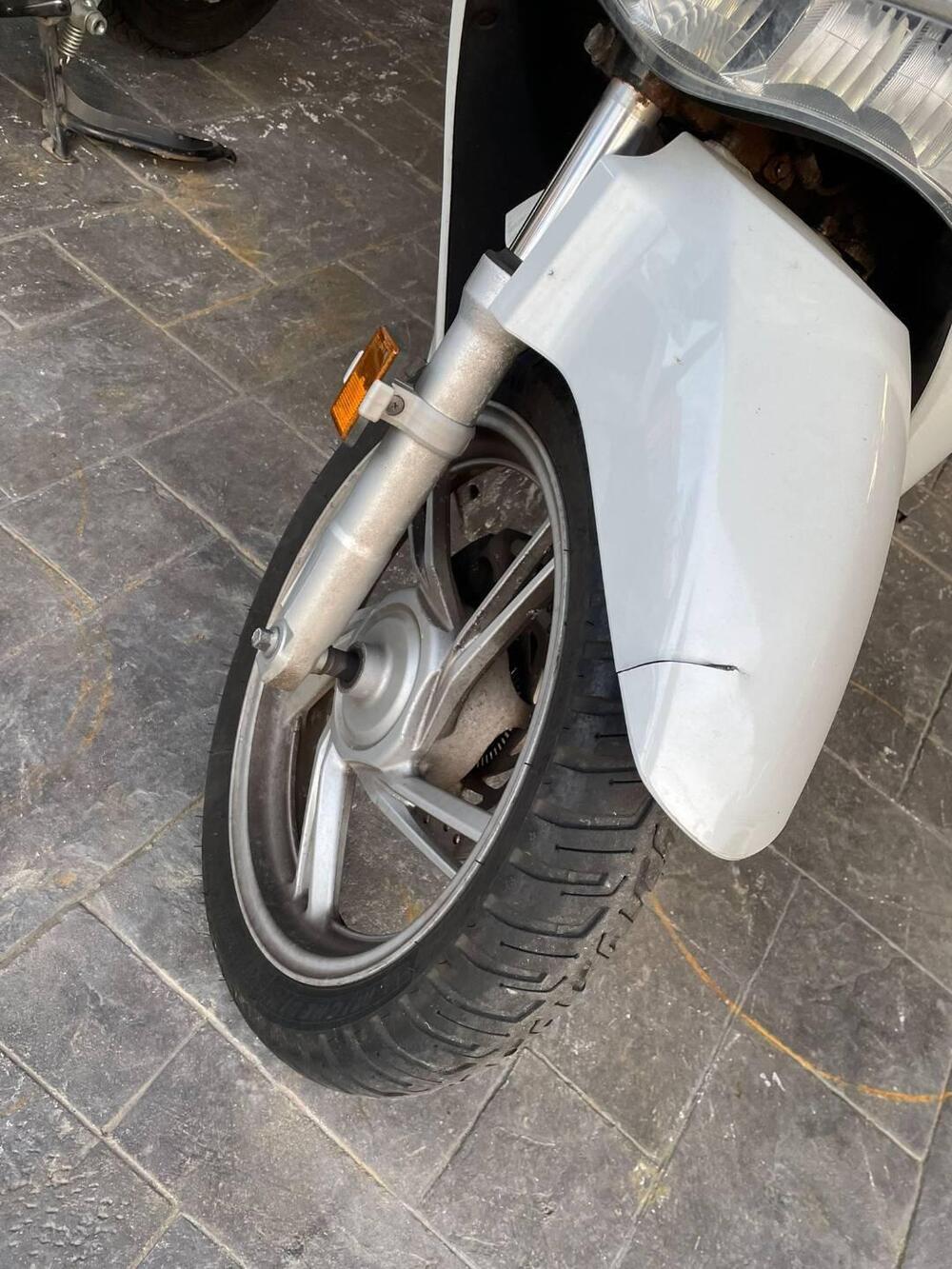 Honda SH 150i (2020 - 23) (2)