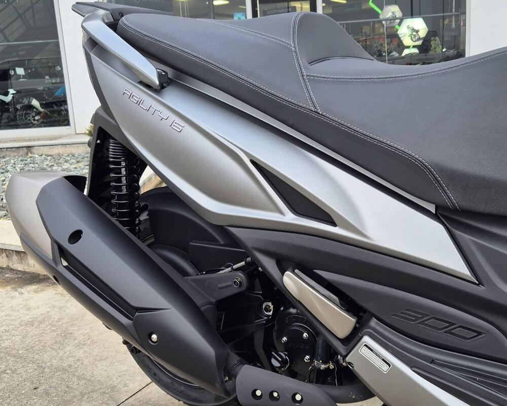 Kymco Agility 300i (2021 - 25) (7)